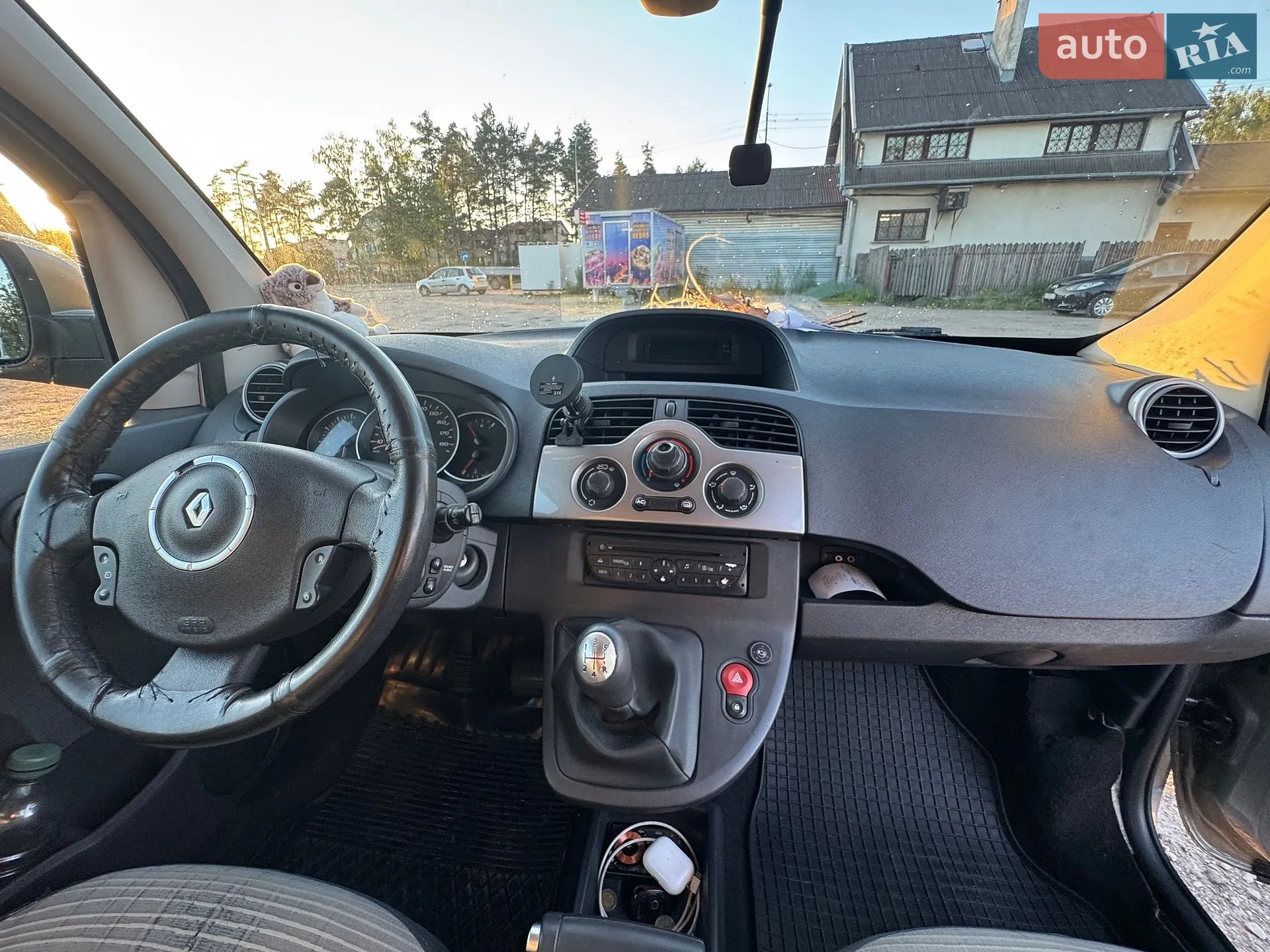 2011 Renault Kangoo - мініатюра 12