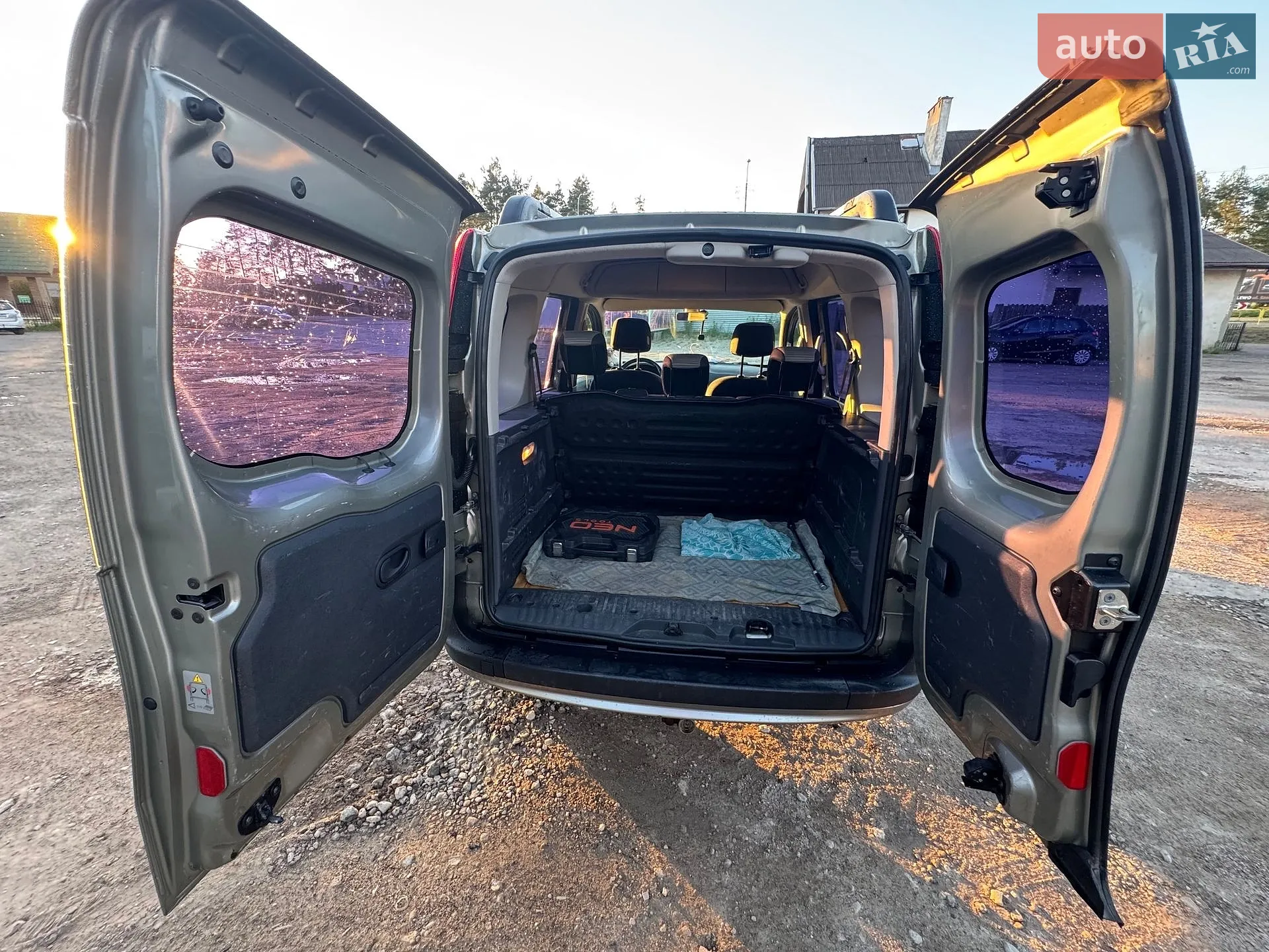 2011 Renault Kangoo - мініатюра 27