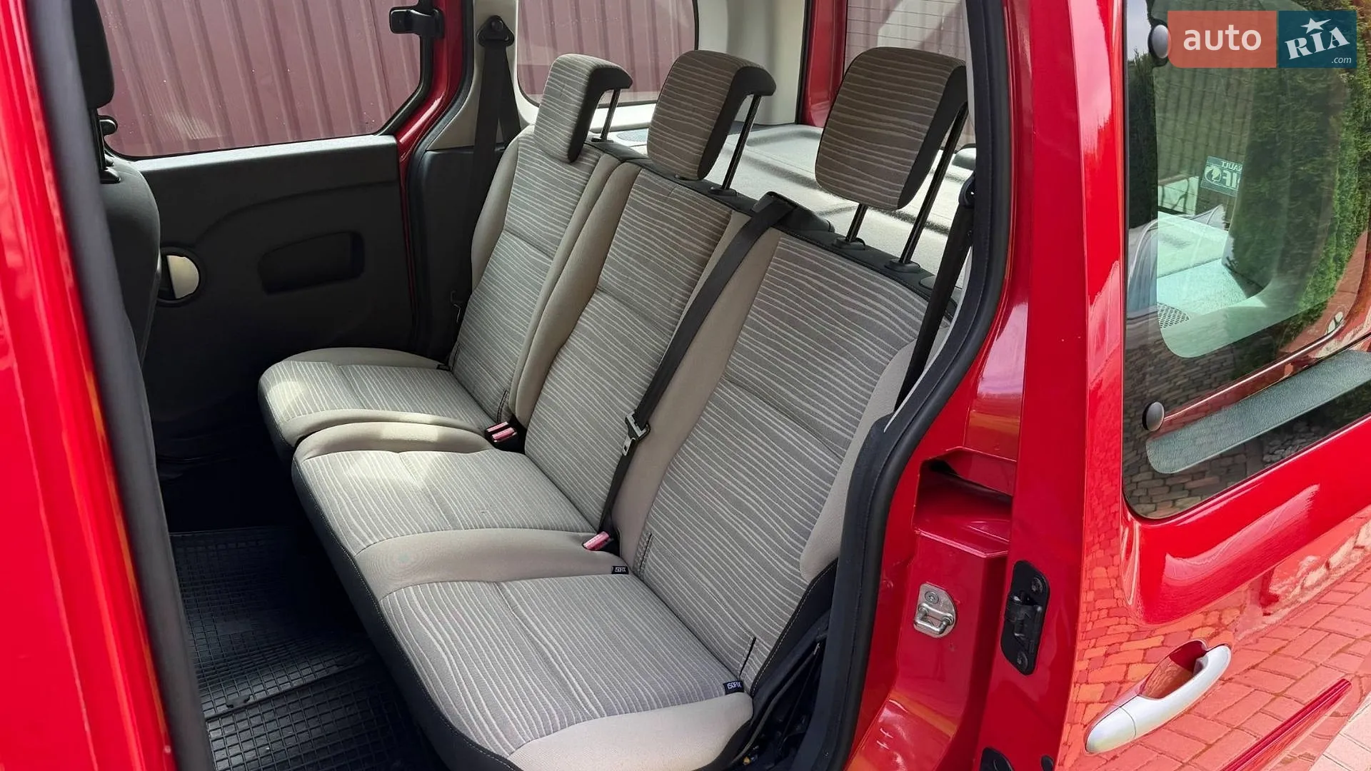 2012 Renault Kangoo - мініатюра 24