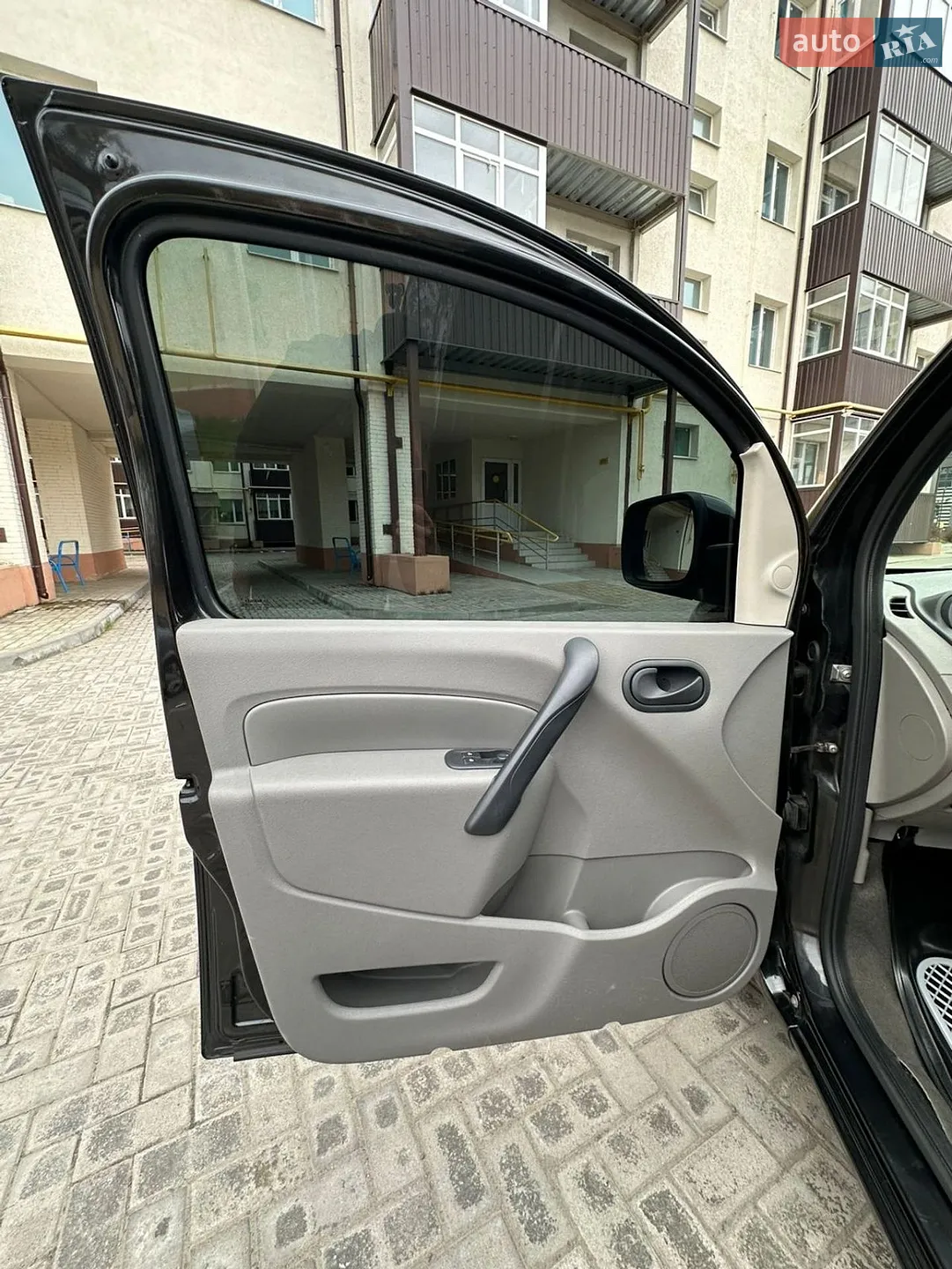 2010 Renault Kangoo - мініатюра 33