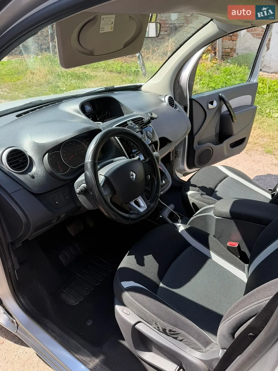 2014 Renault Kangoo - мініатюра 12