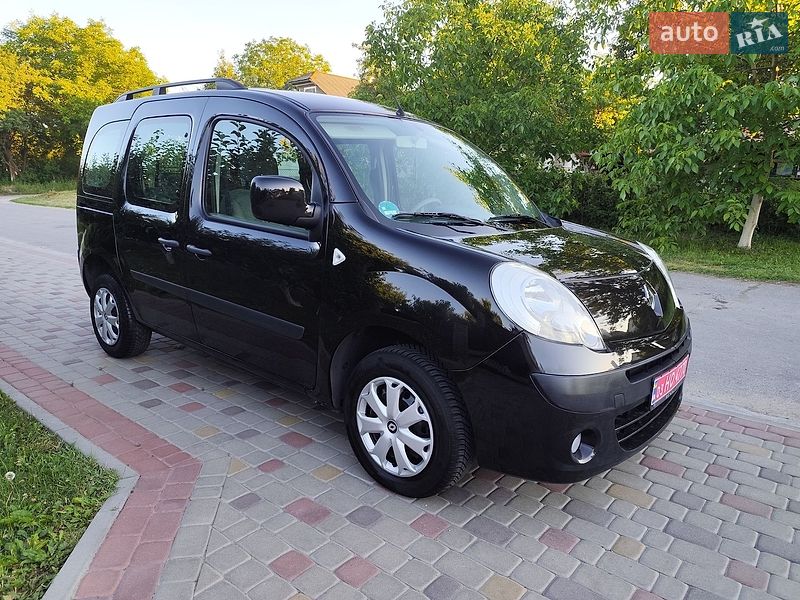 Минивэн Renault Kangoo 2010 в Дубно