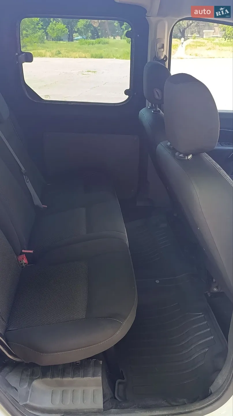2013 Renault Kangoo - мініатюра 16