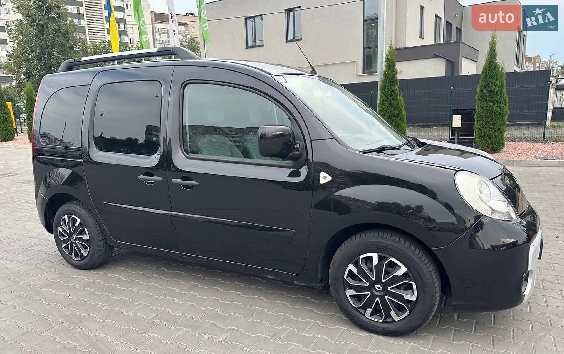 2010 Renault Kangoo - мініатюра 28