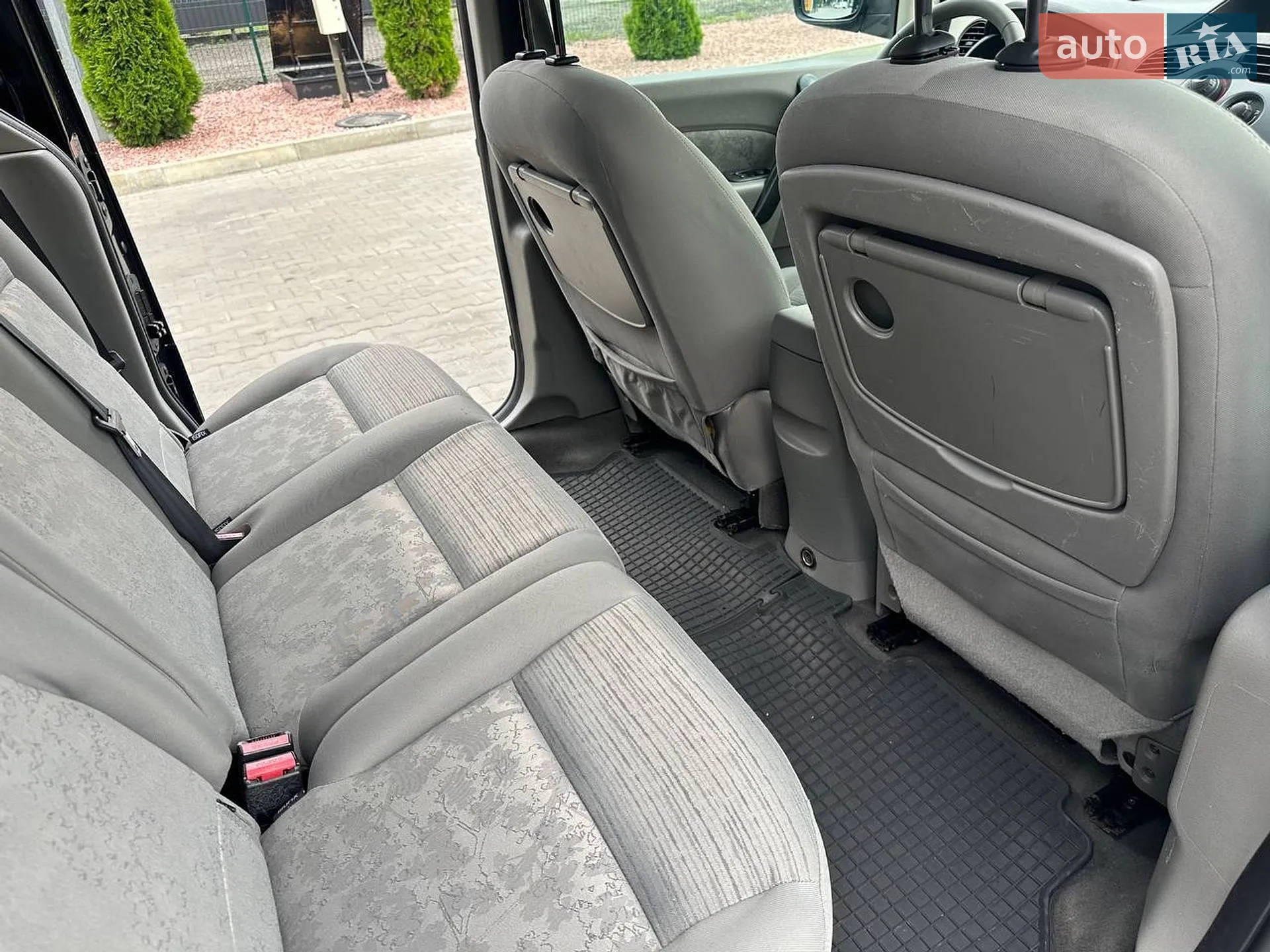 2010 Renault Kangoo - мініатюра 10