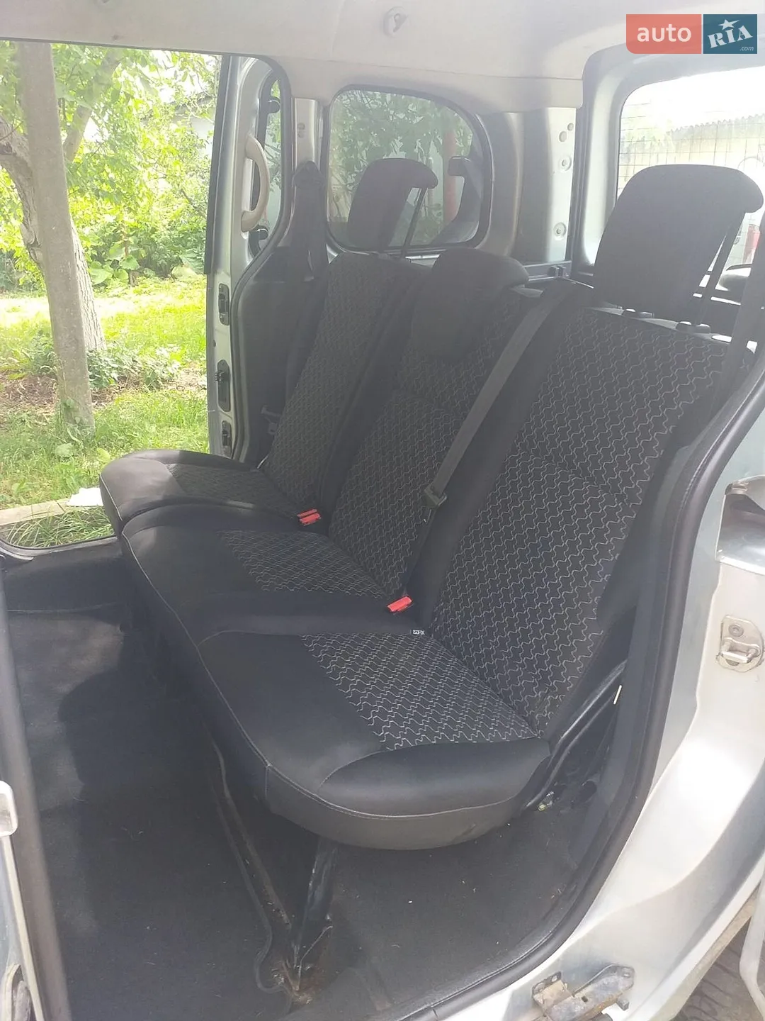 2011 Renault Kangoo - мініатюра 20