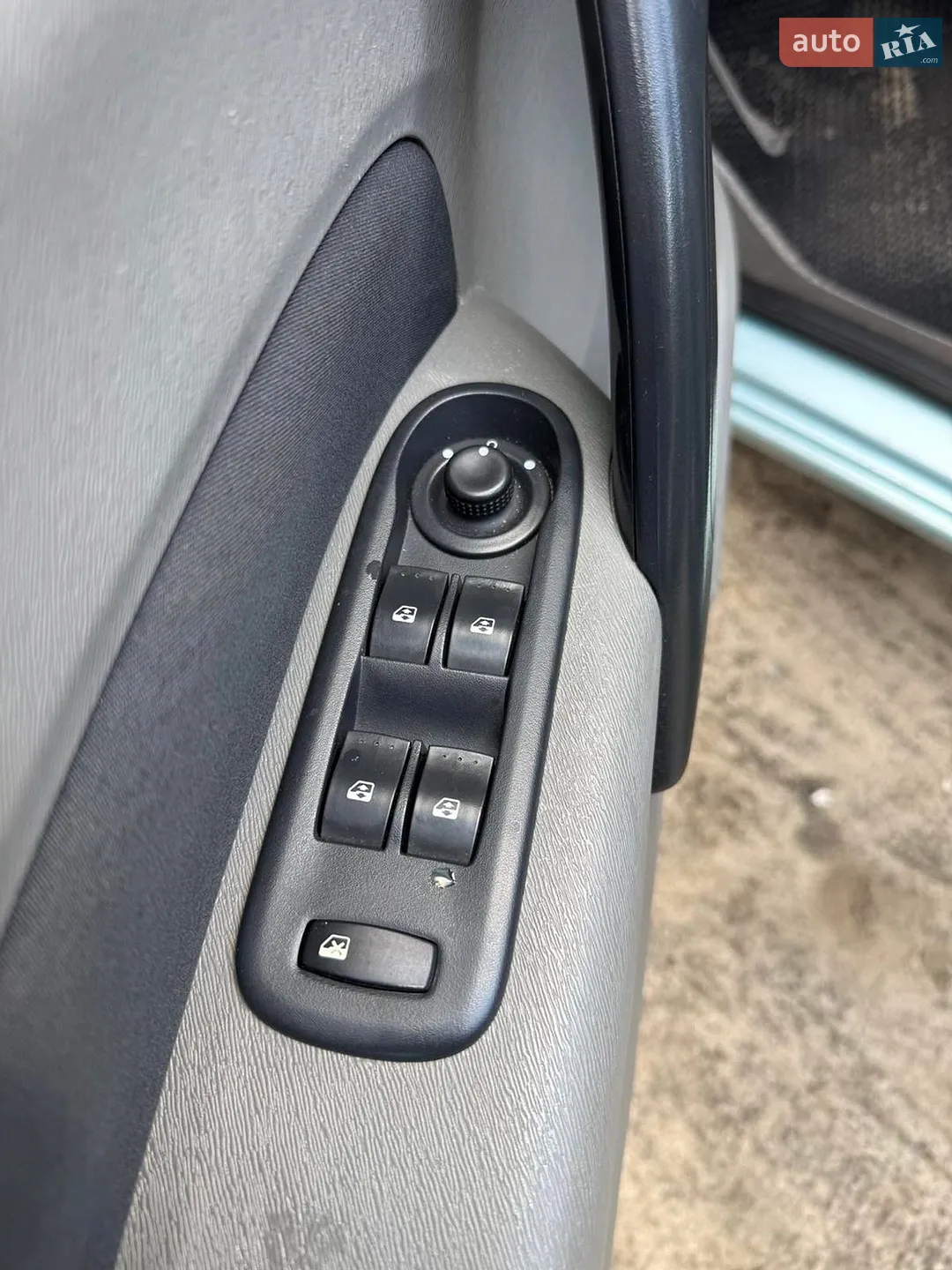 2010 Renault Kangoo - мініатюра 10