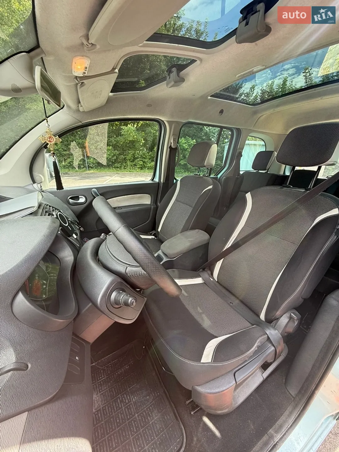 2011 Renault Kangoo - мініатюра 14
