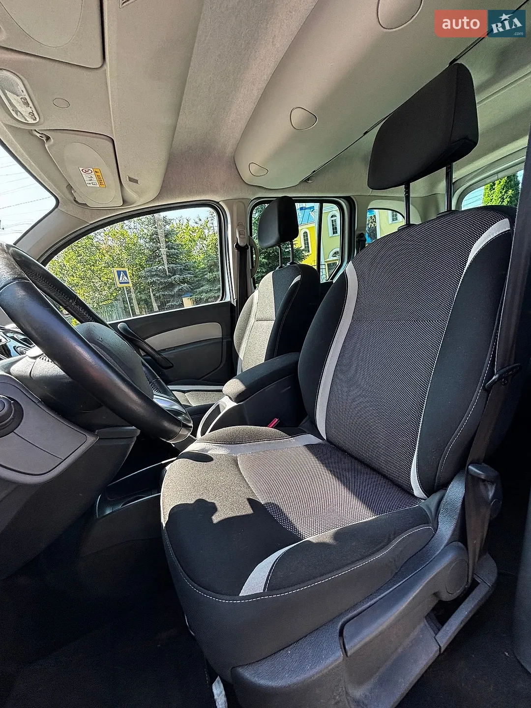 2016 Renault Kangoo - мініатюра 18