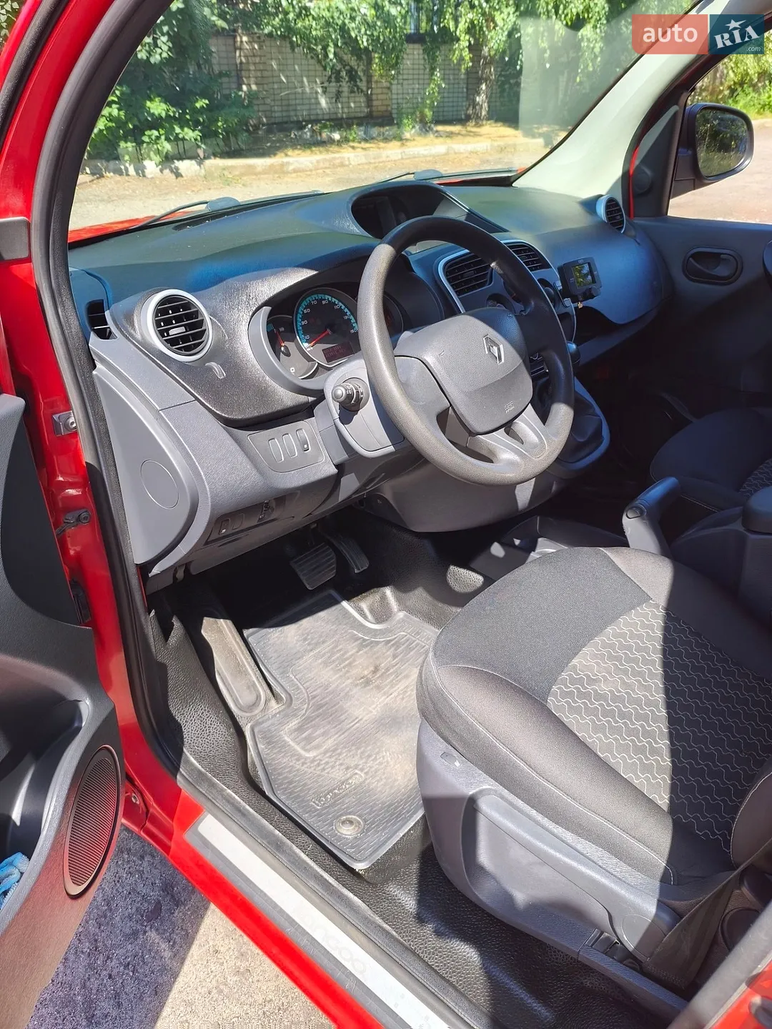2015 Renault Kangoo - мініатюра 9