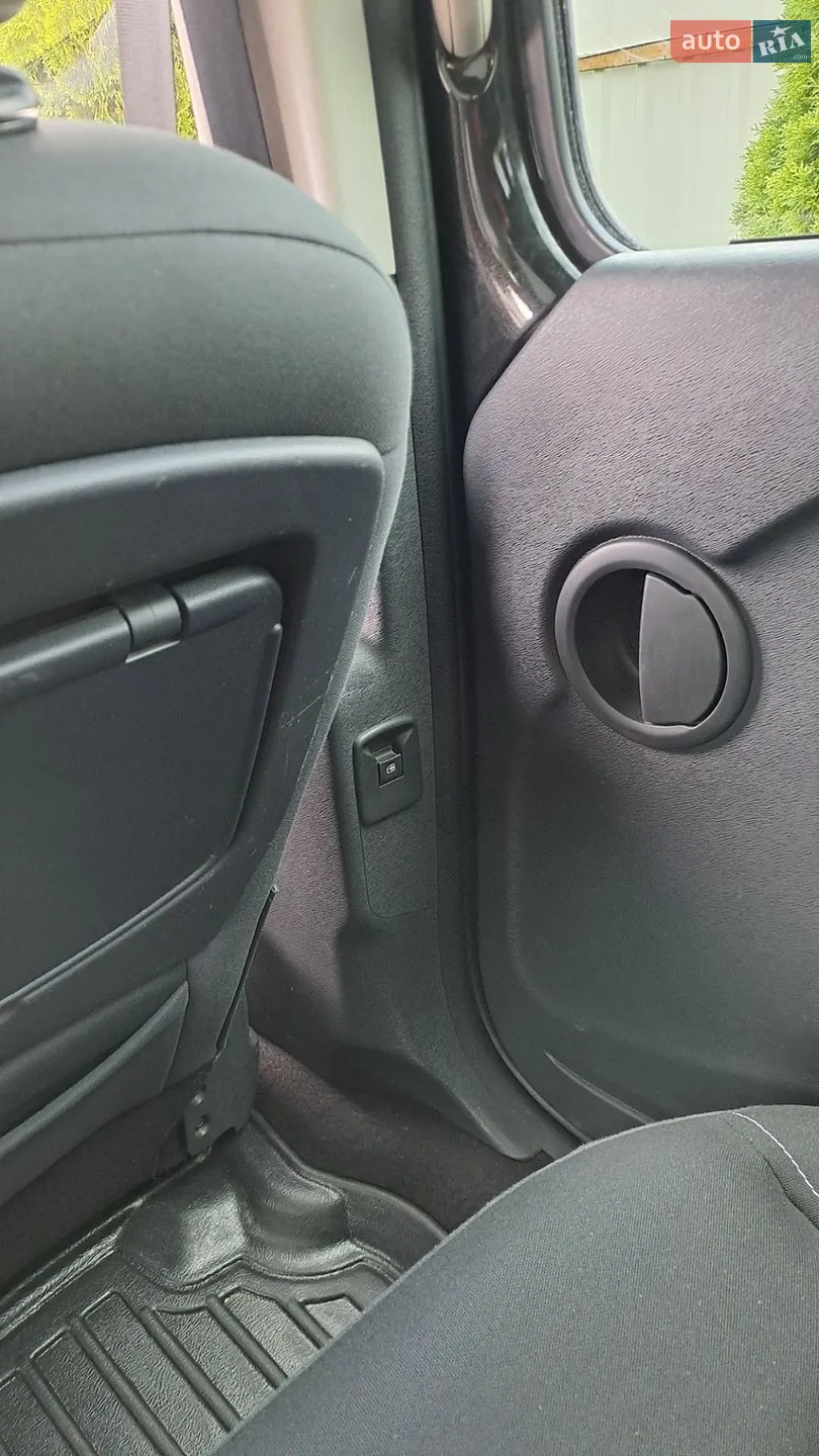 2014 Renault Kangoo - мініатюра 28