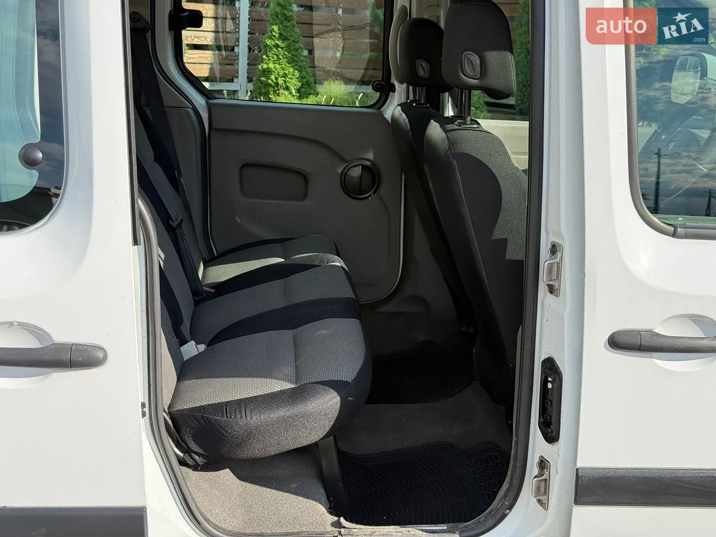 2011 Renault Kangoo - мініатюра 54