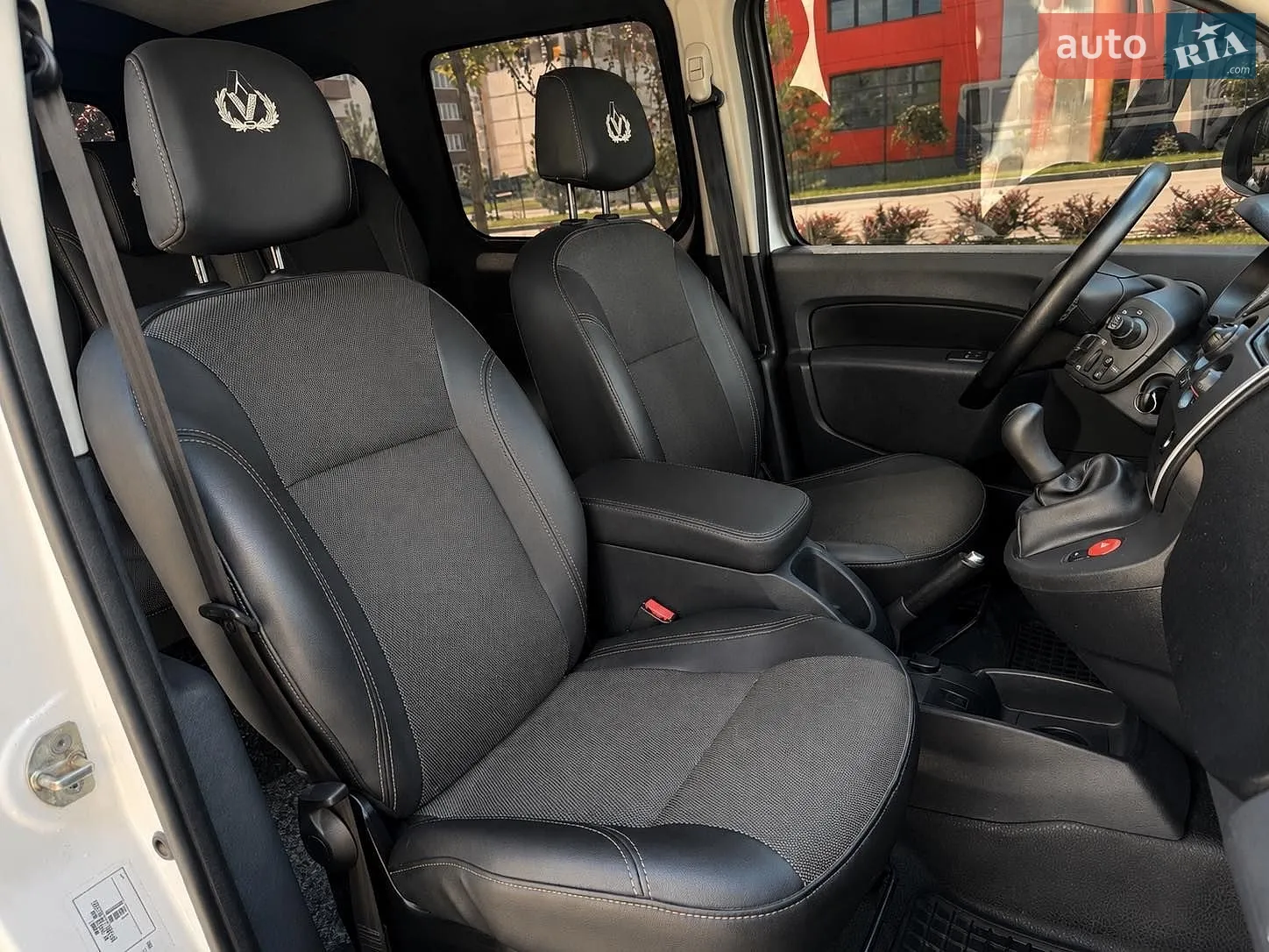 2017 Renault Kangoo - мініатюра 18