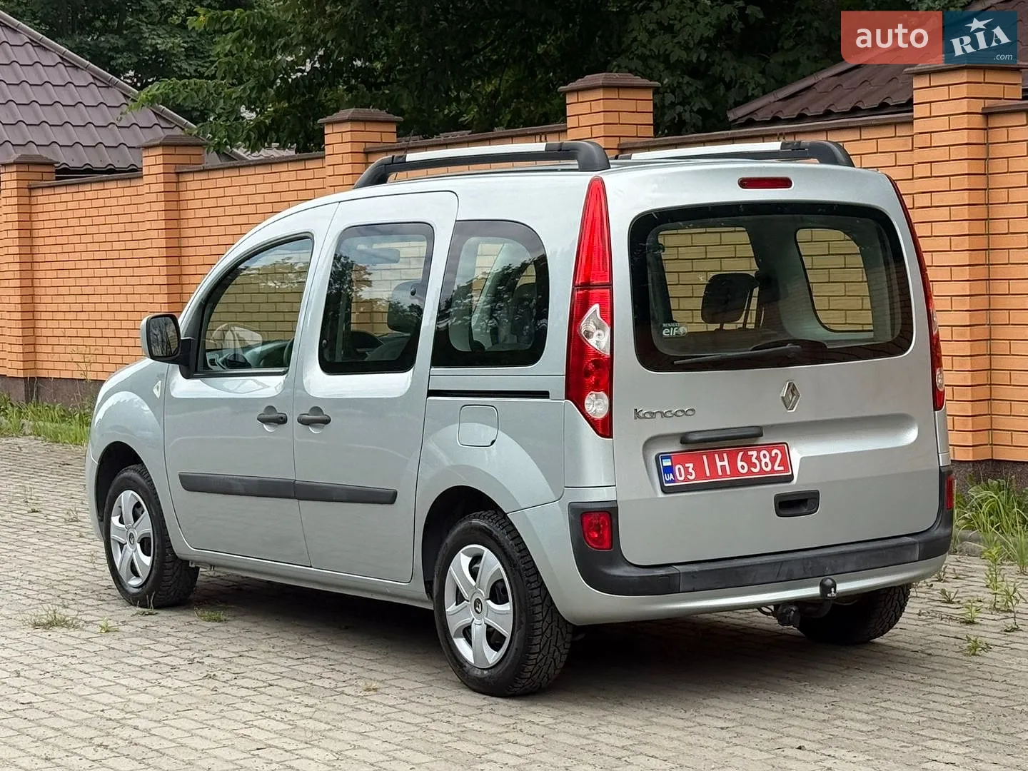 2010 Renault Kangoo - мініатюра 29