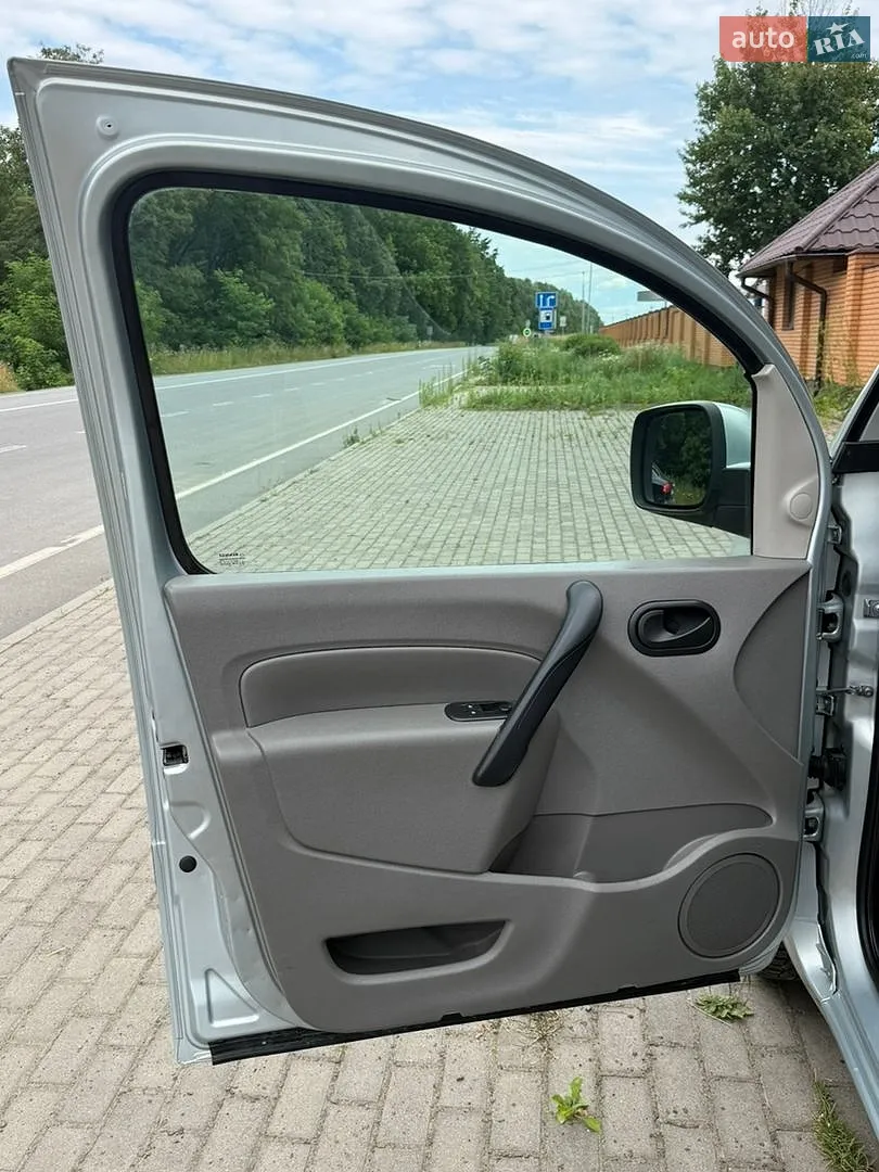 2010 Renault Kangoo - мініатюра 86
