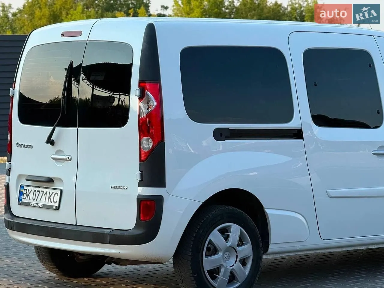 2010 Renault Kangoo - мініатюра 28