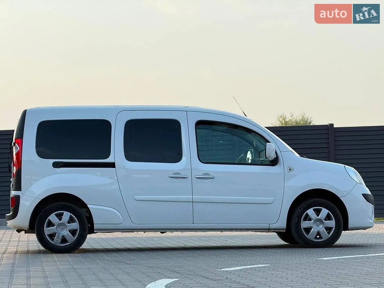 2010 Renault Kangoo - мініатюра 30