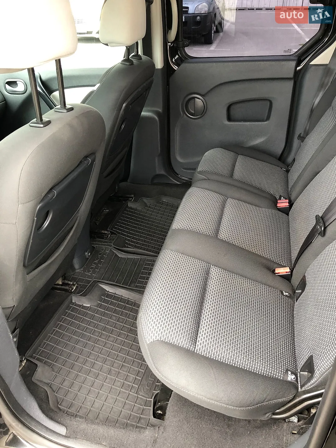2013 Renault Kangoo - мініатюра 17