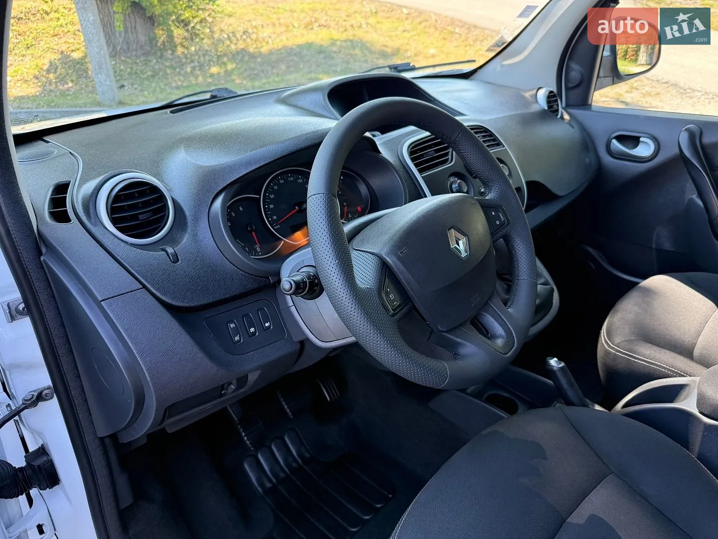 2017 Renault Kangoo - мініатюра 41