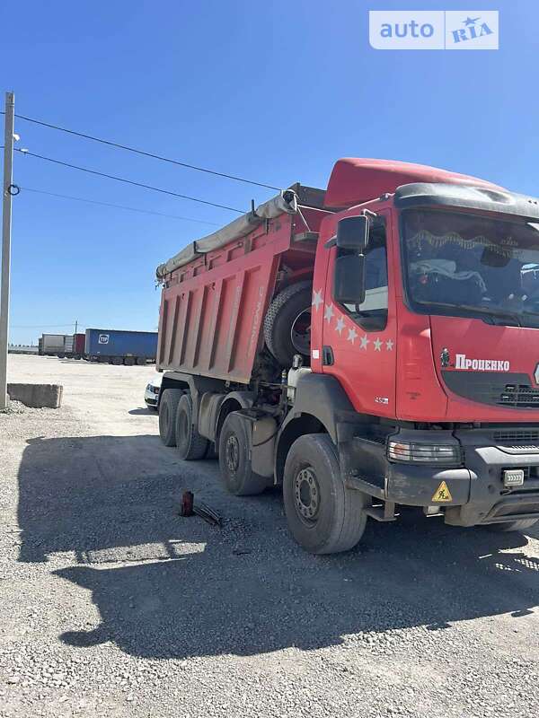 Самоскид Renault Kerax 2010 в Дніпрі