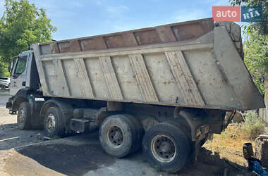 Другая спецтехника Renault Kerax 2001 в 
