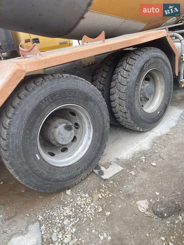 Бетономешалка (Миксер) Renault Kerax 2003 в Киеве фото 3 Бетономешалка (Миксер) Renault Kerax 2003 в Киеве