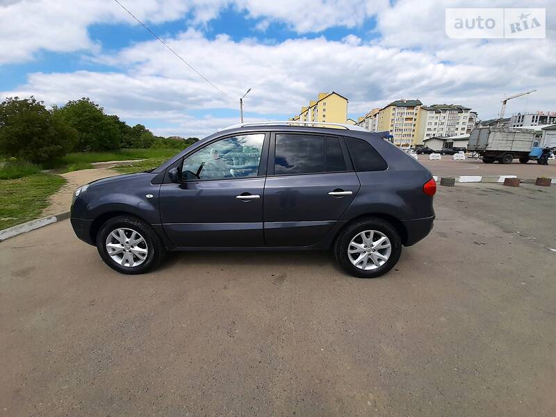 Внедорожник / Кроссовер Renault Koleos 2010 в Львове