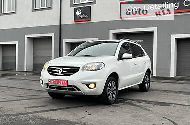 Внедорожник / Кроссовер Renault Koleos 2012 в 