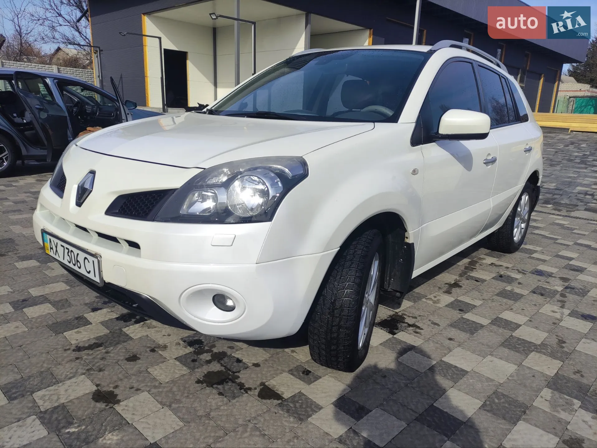 2010 Renault Koleos - мініатюра 2