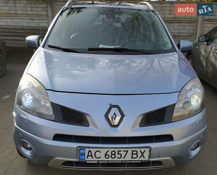 Внедорожник / Кроссовер Renault Koleos 2010 в Владимире