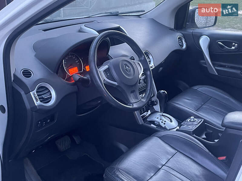 Внедорожник / Кроссовер Renault Koleos 2010 в Рава-Русской