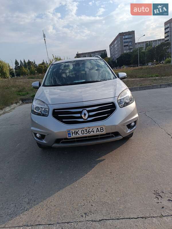 Позашляховик / Кросовер Renault Koleos 2012 в 