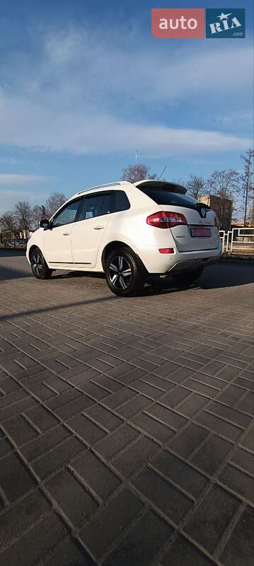 Позашляховик / Кросовер Renault Koleos 2016 в Тернополі
