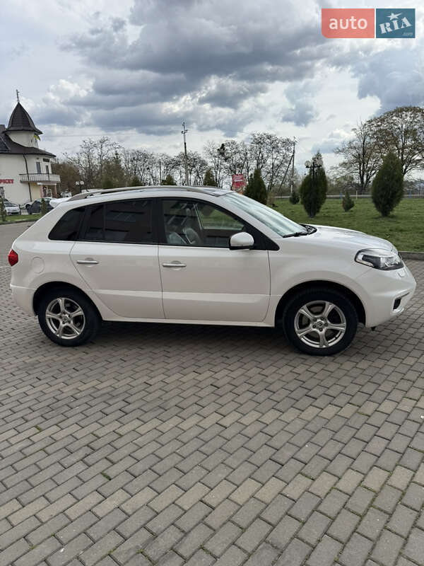 Внедорожник / Кроссовер Renault Koleos 2012 в Черновцах
