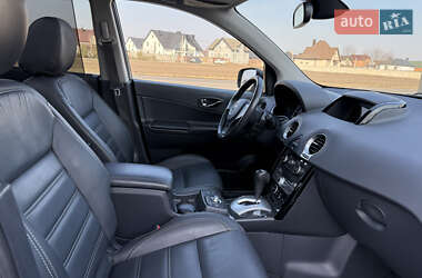 Позашляховик / Кросовер Renault Koleos 2013 в 
