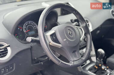 Позашляховик / Кросовер Renault Koleos 2011 в 