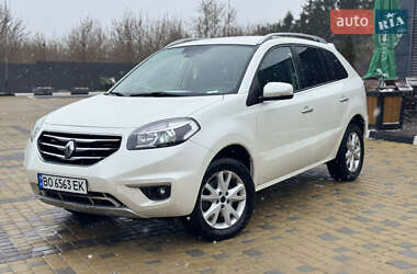 Позашляховик / Кросовер Renault Koleos 2011 в 