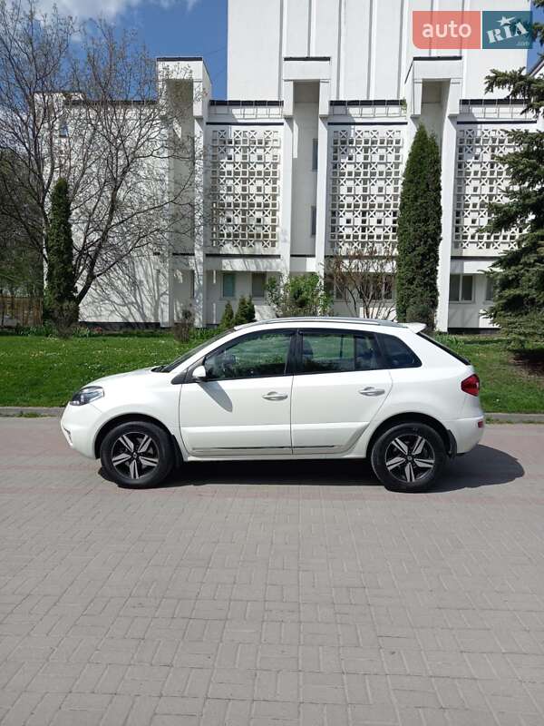 Позашляховик / Кросовер Renault Koleos 2016 в Тернополі
