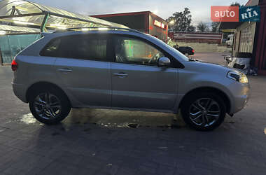 Внедорожник / Кроссовер Renault Koleos 2011 в 