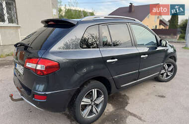 Позашляховик / Кросовер Renault Koleos 2015 в 