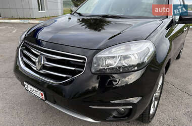Позашляховик / Кросовер Renault Koleos 2013 в 