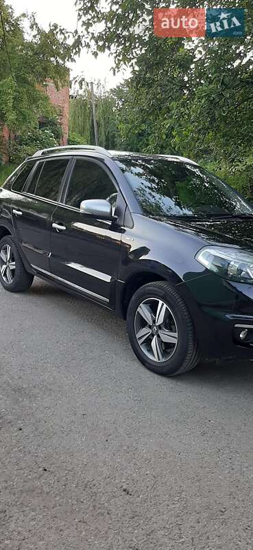 Позашляховик / Кросовер Renault Koleos 2015 в 