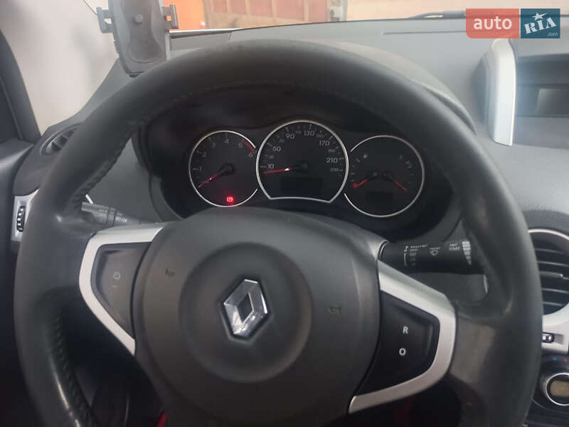 Позашляховик / Кросовер Renault Koleos 2008 в Десні