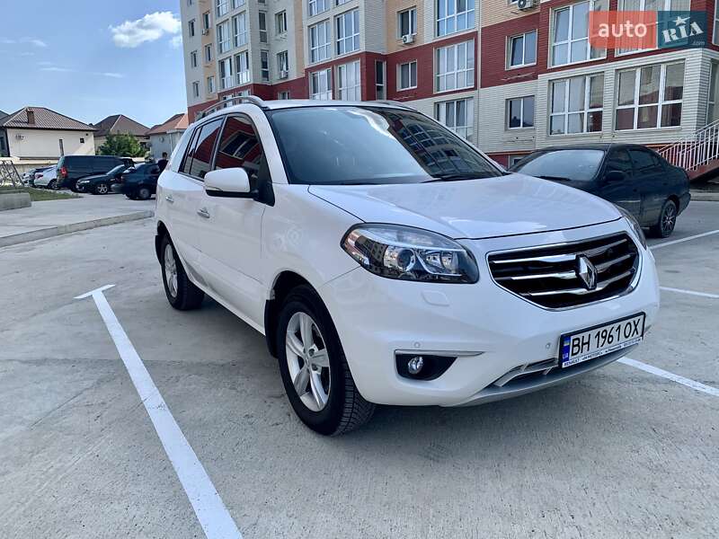 Внедорожник / Кроссовер Renault Koleos 2013 в 