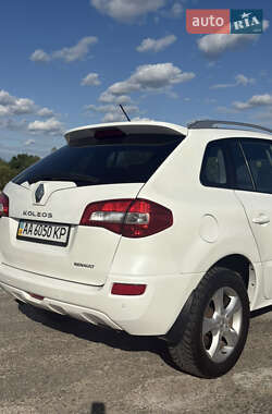 Внедорожник / Кроссовер Renault Koleos 2011 в 
