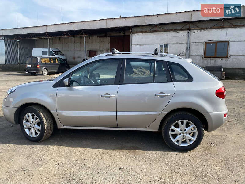 Позашляховик / Кросовер Renault Koleos 2008 в Острозі