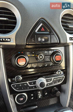Позашляховик / Кросовер Renault Koleos 2011 в 