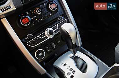 Внедорожник / Кроссовер Renault Koleos 2010 в 