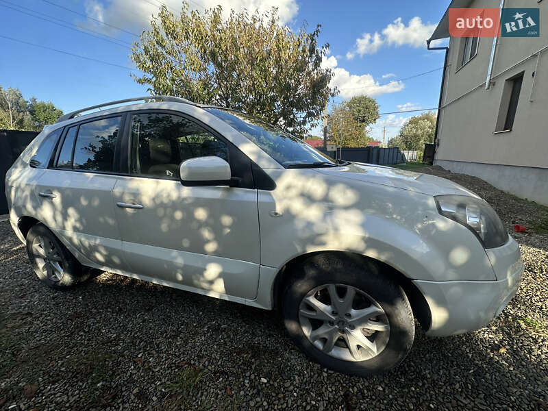 Позашляховик / Кросовер Renault Koleos 2010 в Чернівцях