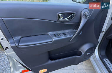 Позашляховик / Кросовер Renault Koleos 2012 в  фото 15 Позашляховик / Кросовер Renault Koleos 2012 в